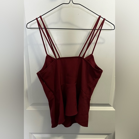 Burgundy Dynamite tank - Picture 2 of 3